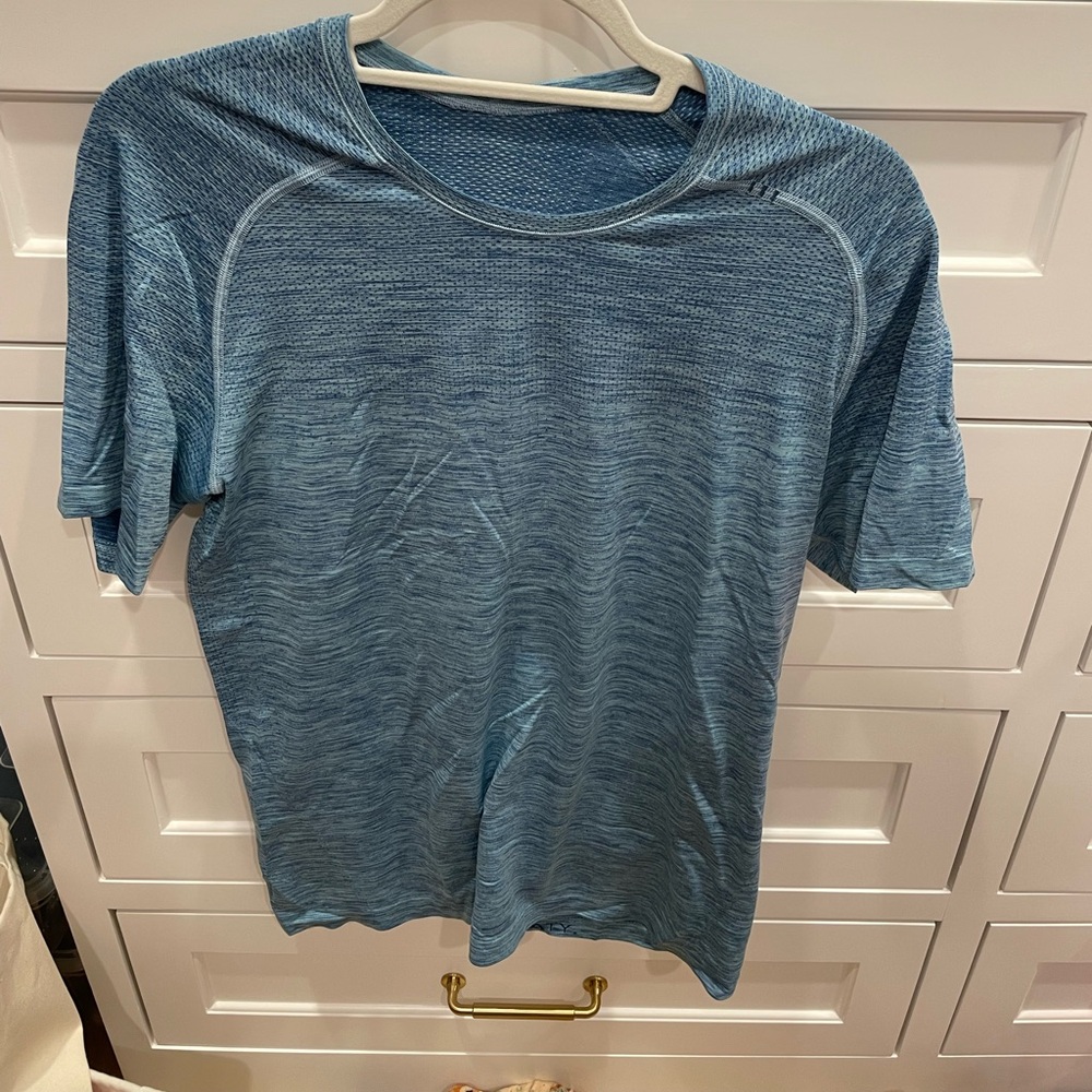 Lululemon Mens Athletic Shirt.